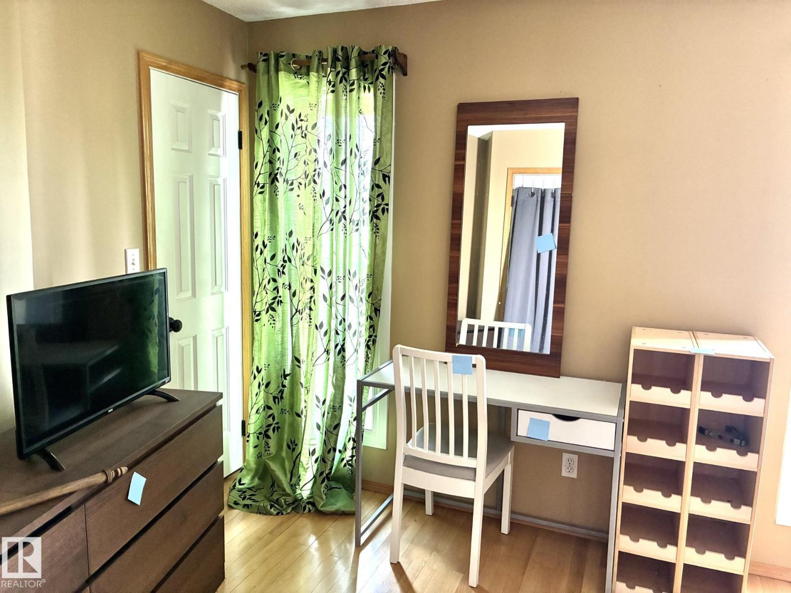 1248 48 ST NW - 21
