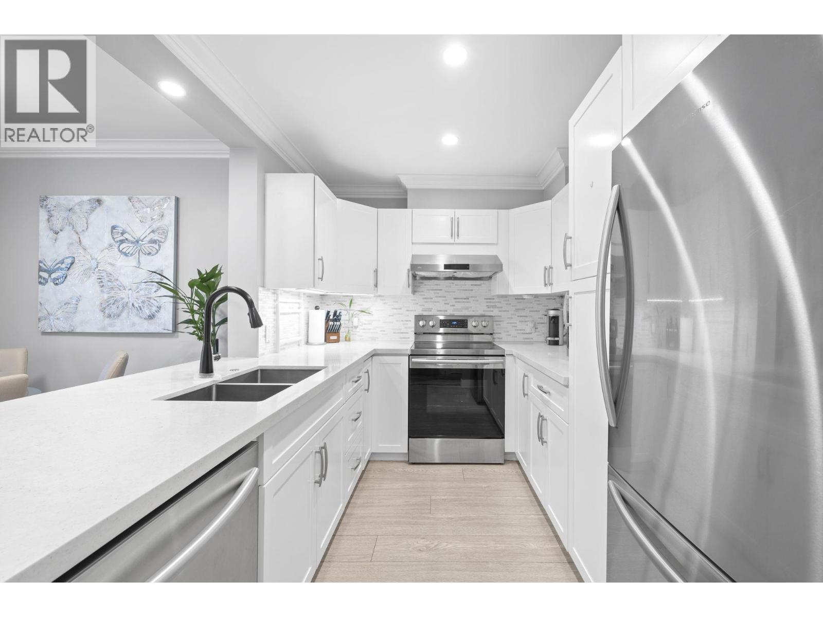 #326-5500 ANDREWS Road, Richmond