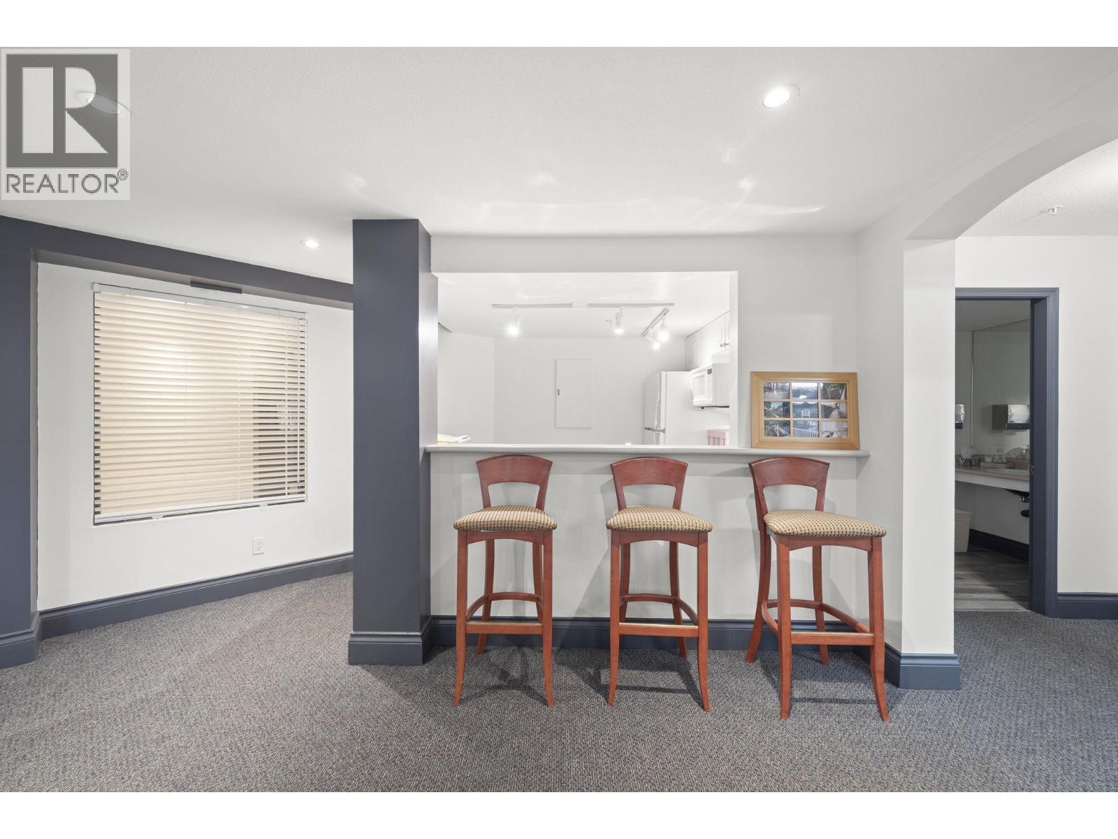 #326-5500 ANDREWS Road, Richmond