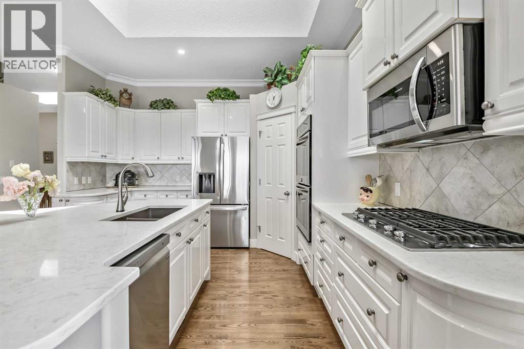 246 Crystal Shores Drive — photo 14
