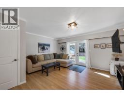 2572 The Boulevard, Squamish, BC V0N1T0 Photo 16