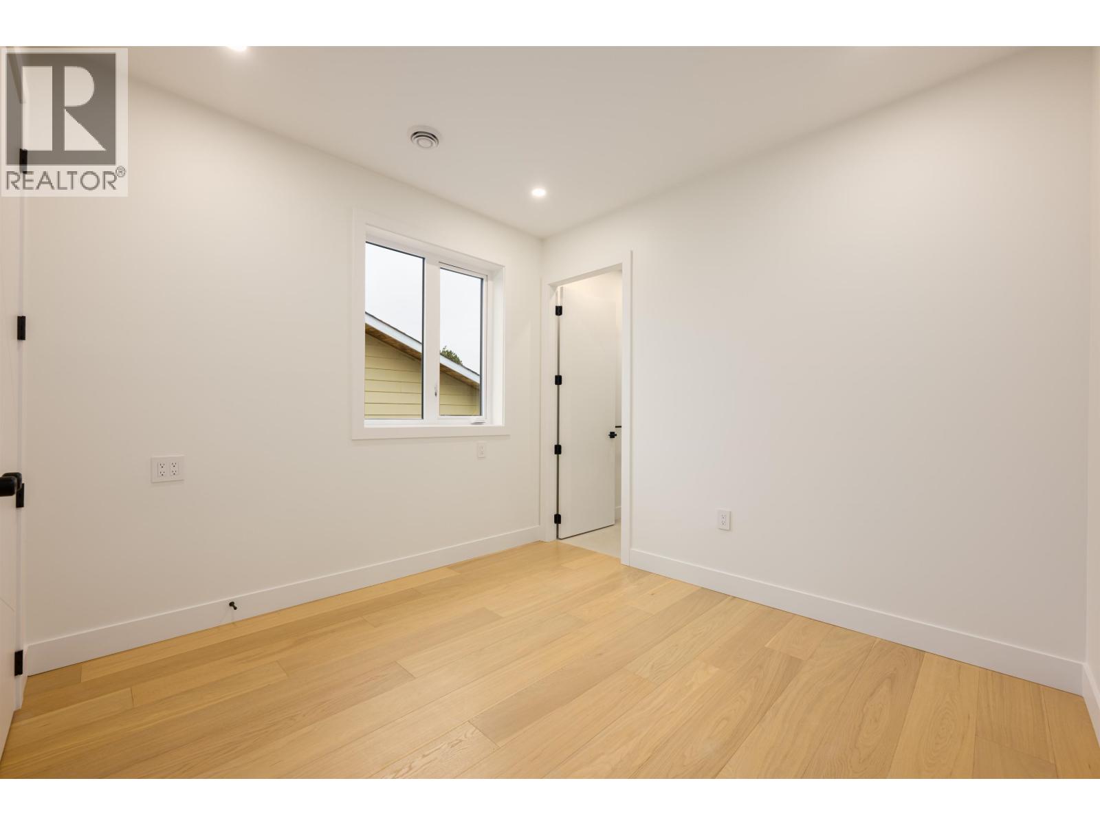 3651 BOWEN Drive, Richmond