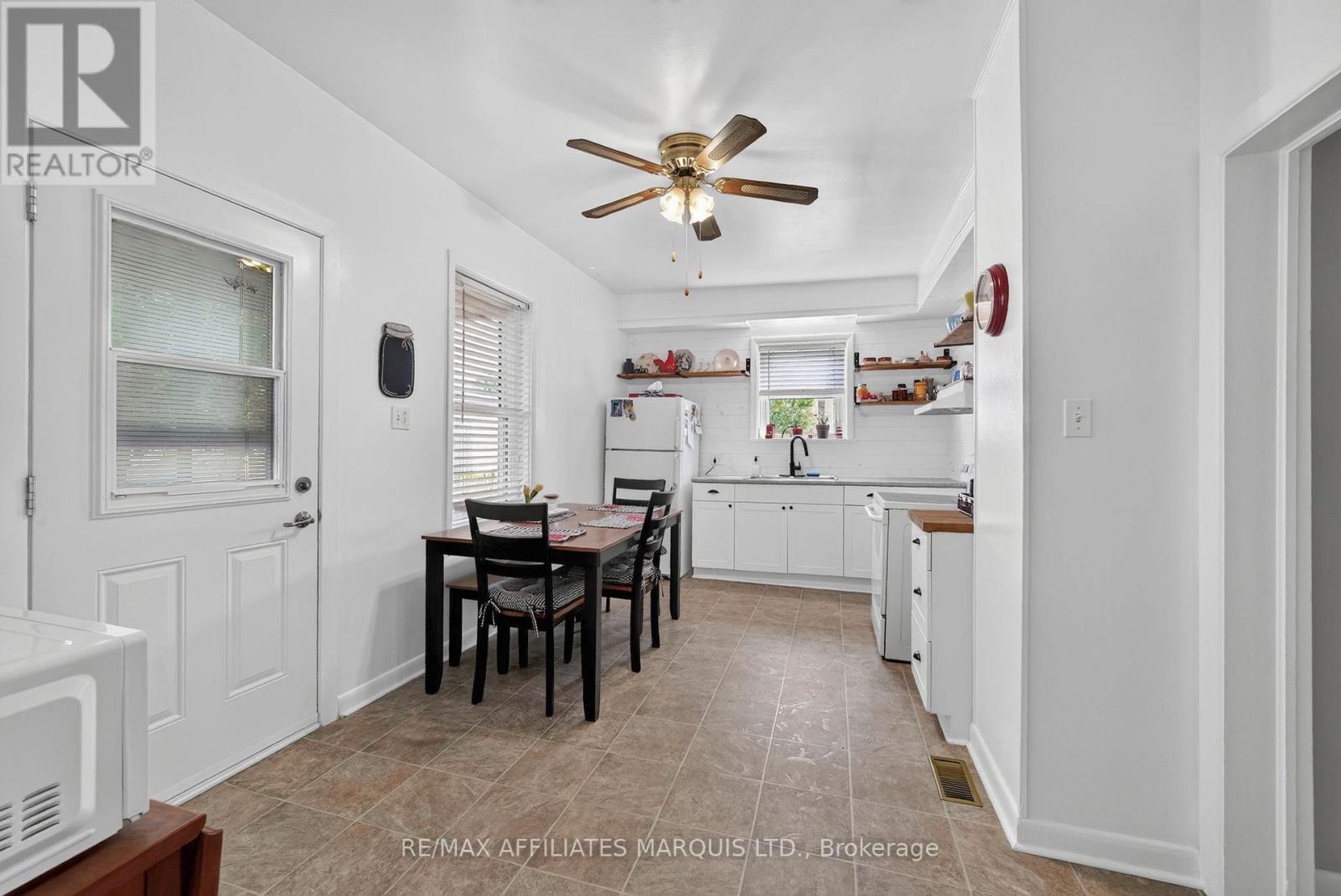 83 ELEVENTH STREET E - 12