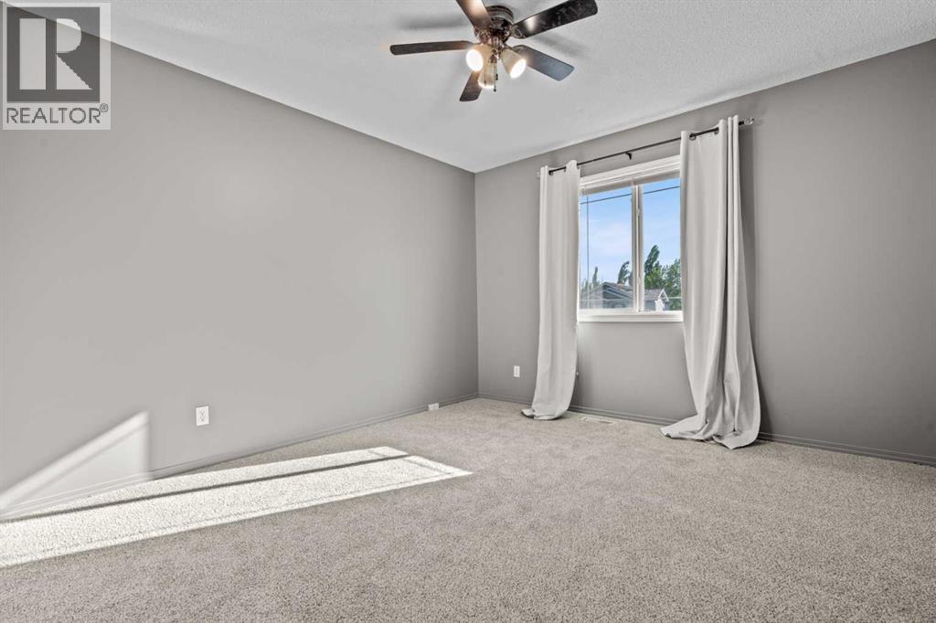 249 Mt Douglas Circle SE — photo 33