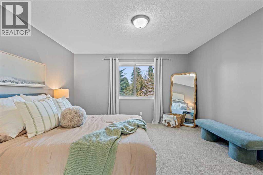 249 Mt Douglas Circle SE — photo 28