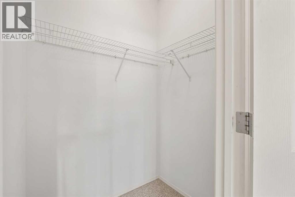 #21 29 Springborough Boulevard SW - 20