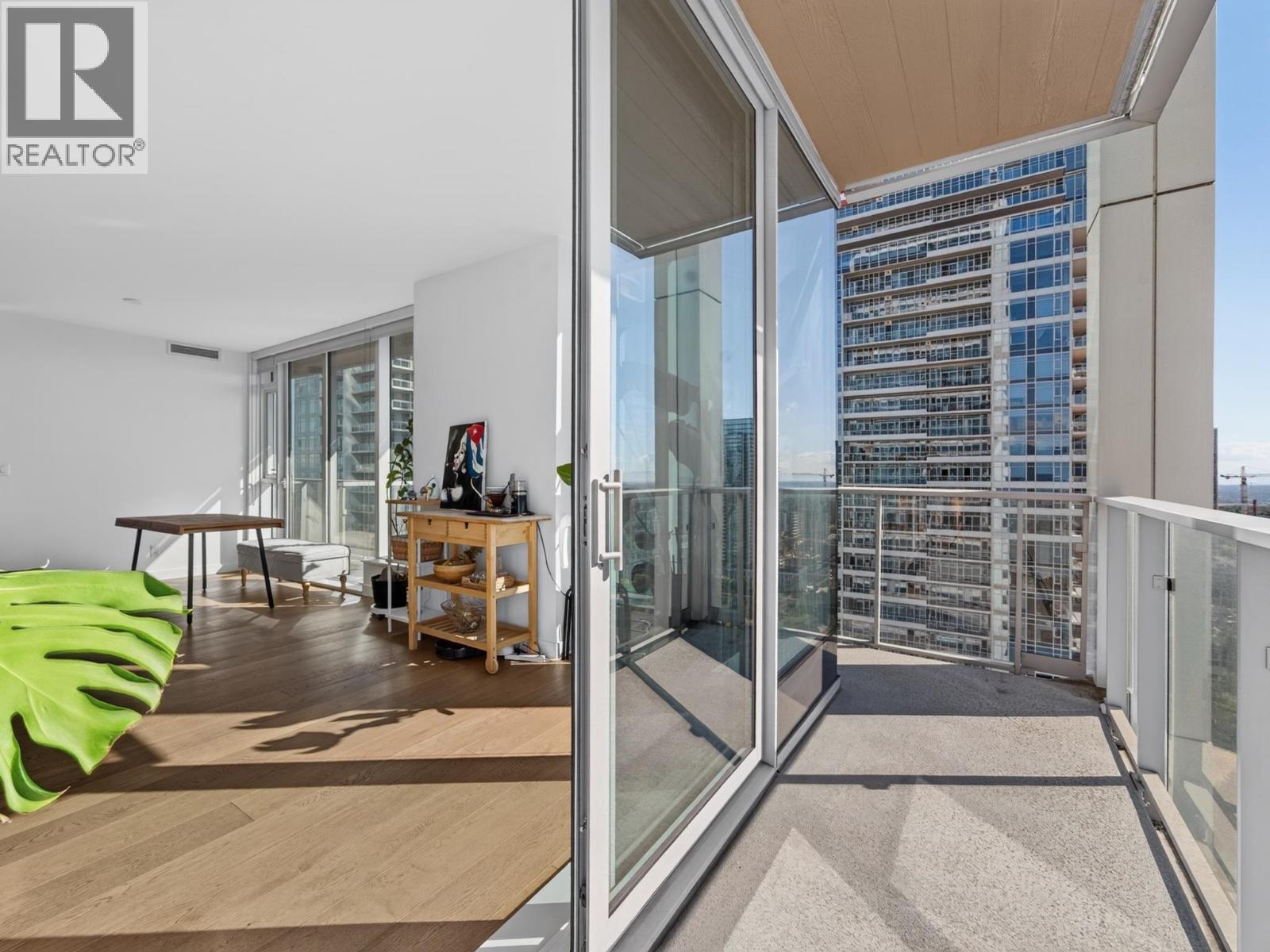 2904 6000 MCKAY AVENUE, Burnaby