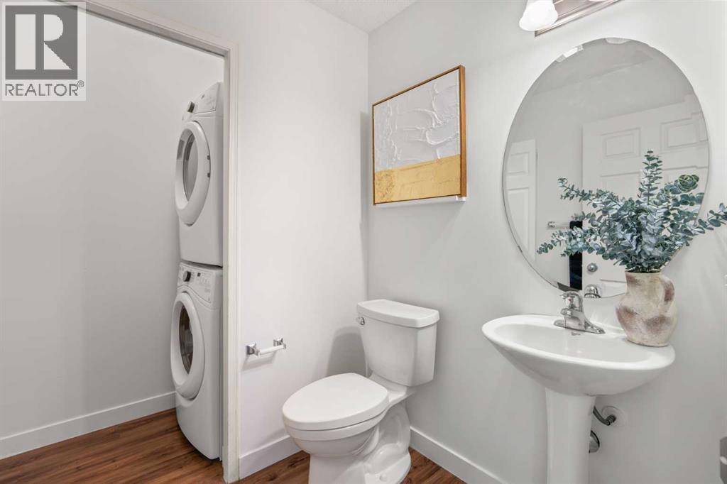 #21 29 Springborough Boulevard SW - 15