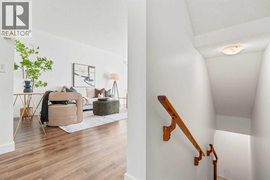 #21 29 Springborough Boulevard SW - 16