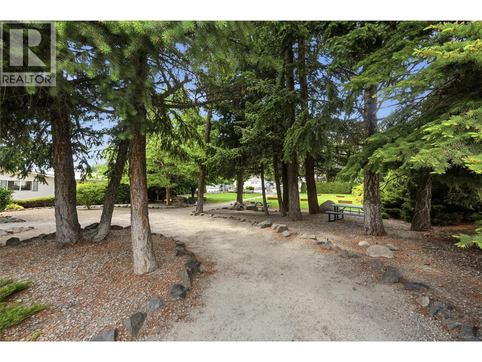 #73 1850 Shannon Lake Road - 35