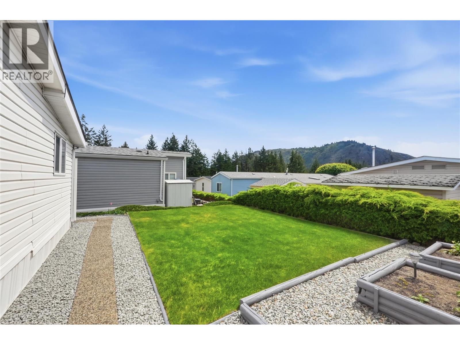 #73 1850 Shannon Lake Road - 26