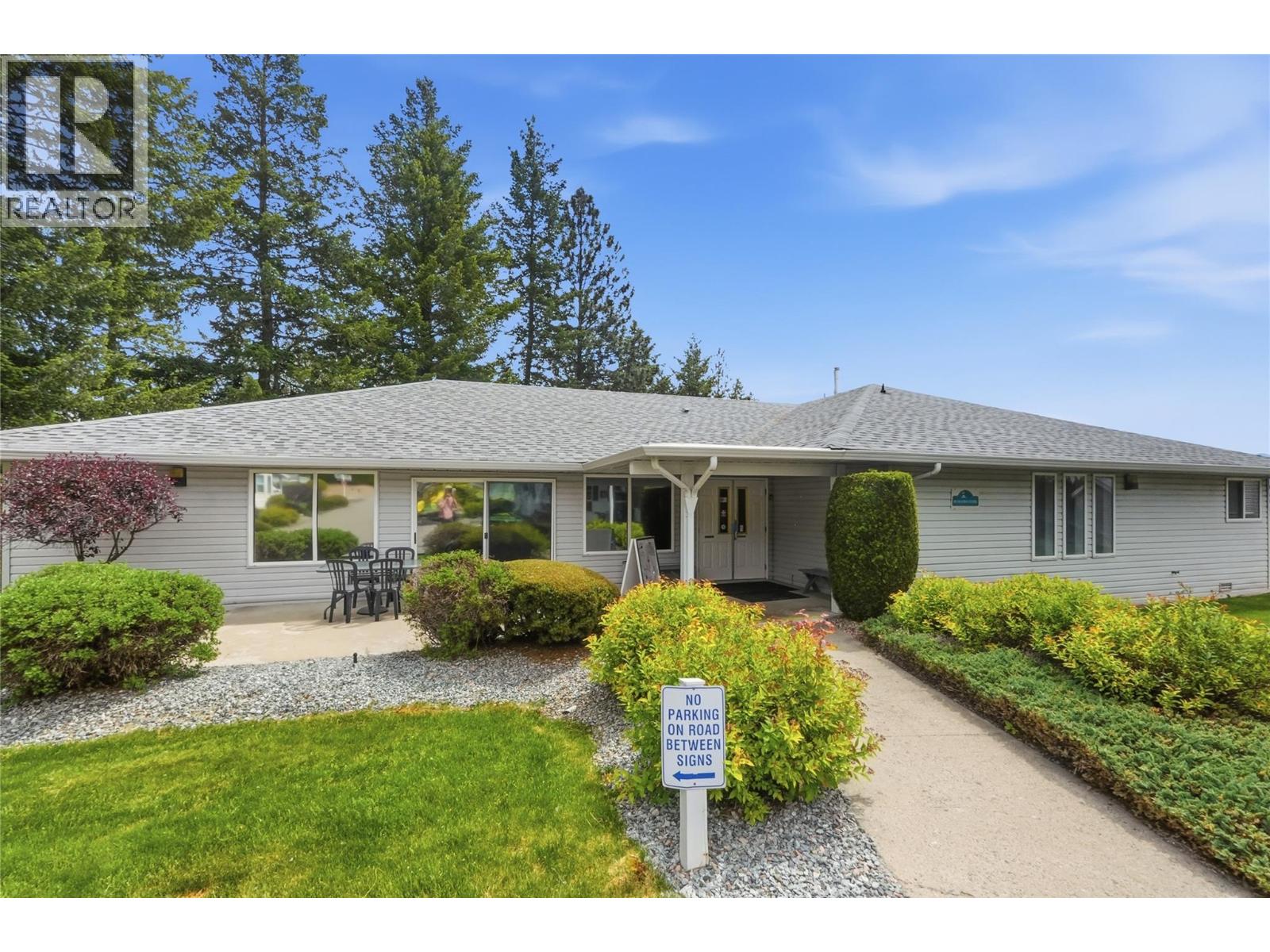 #73 1850 Shannon Lake Road - 32