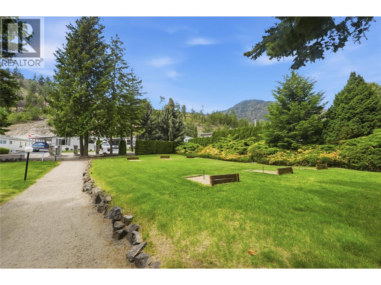 #73 1850 Shannon Lake Road - 36