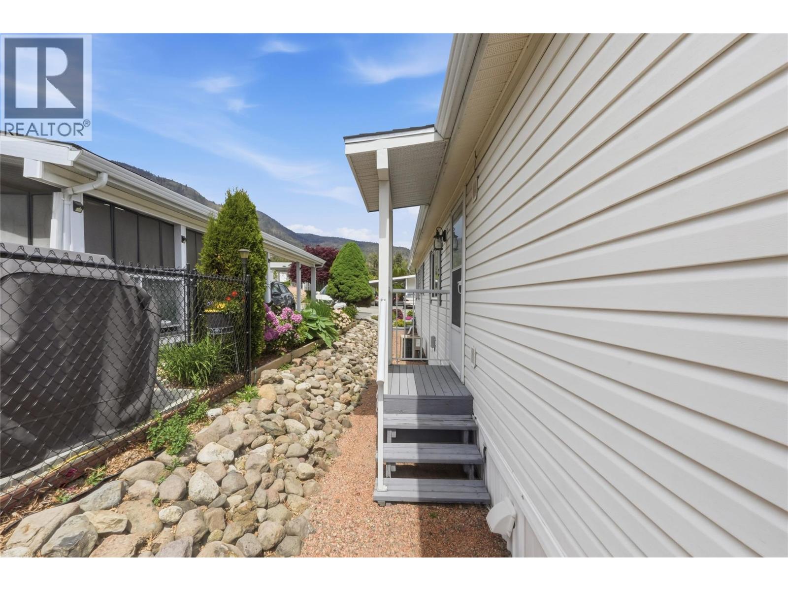 #73 1850 Shannon Lake Road - 29