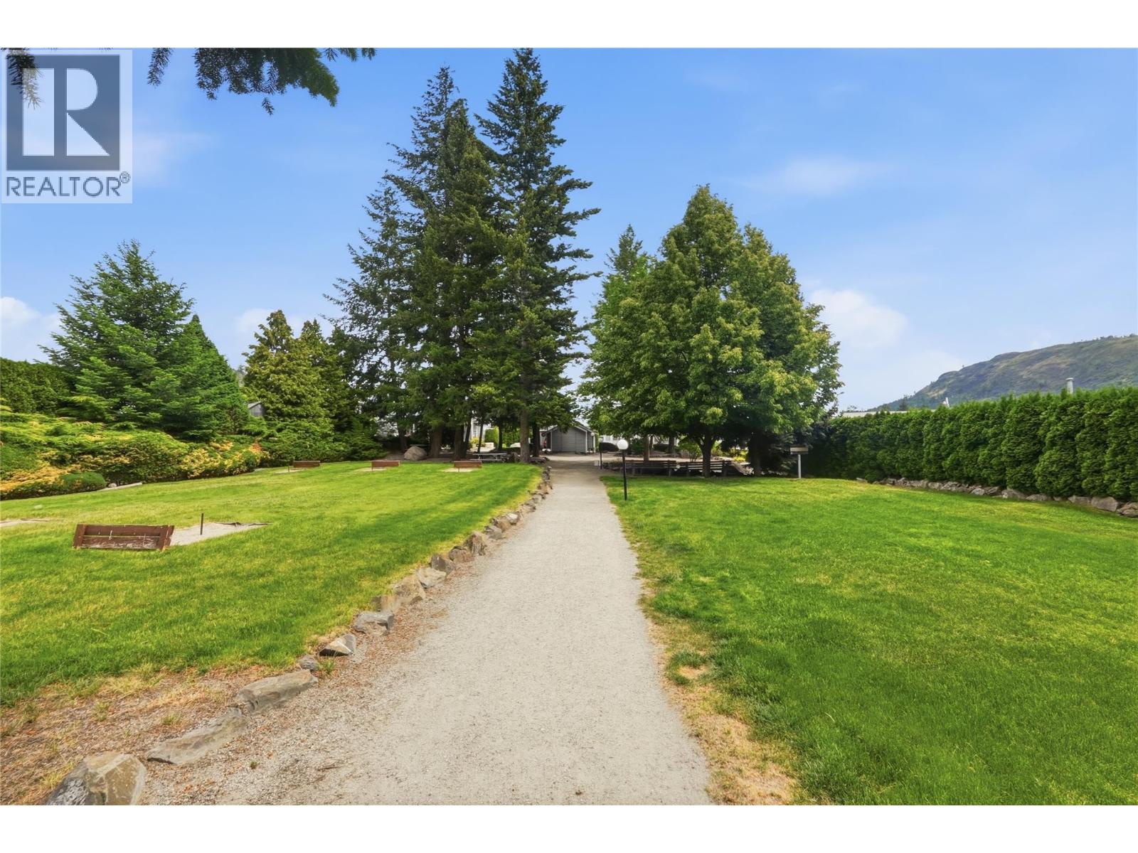 #73 1850 Shannon Lake Road - 37