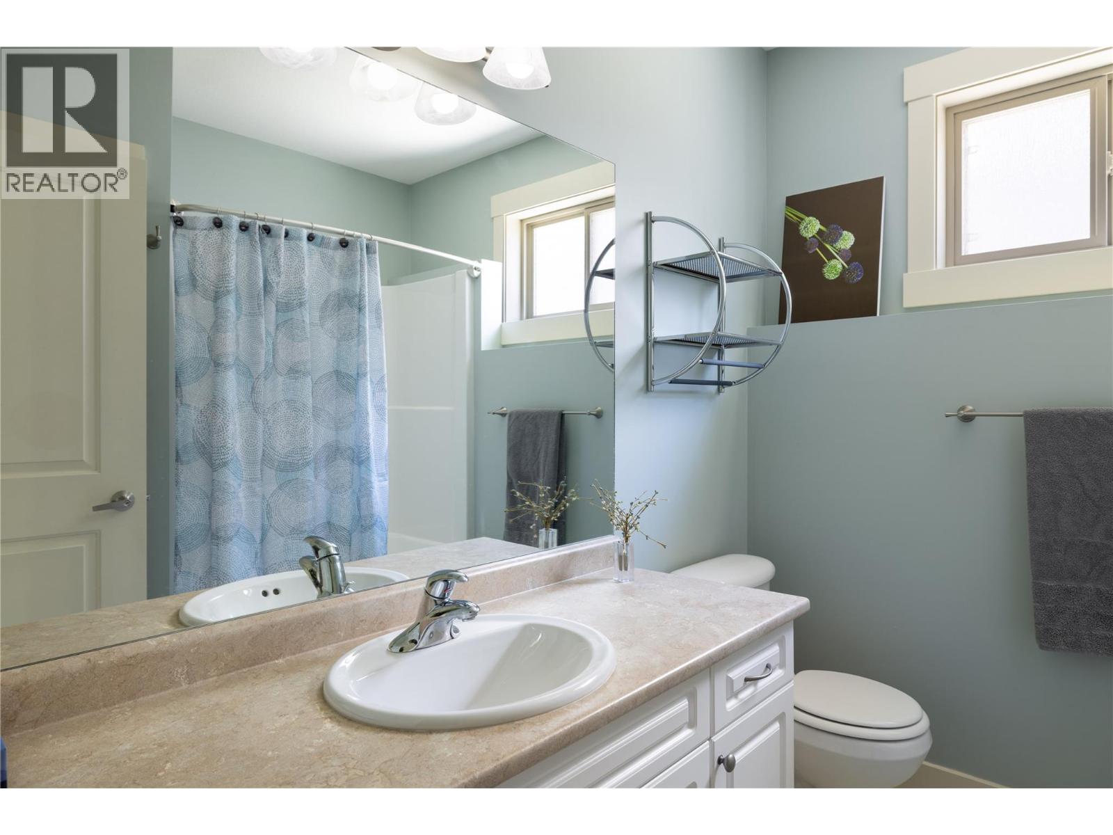  570 Gowen Place, Kelowna