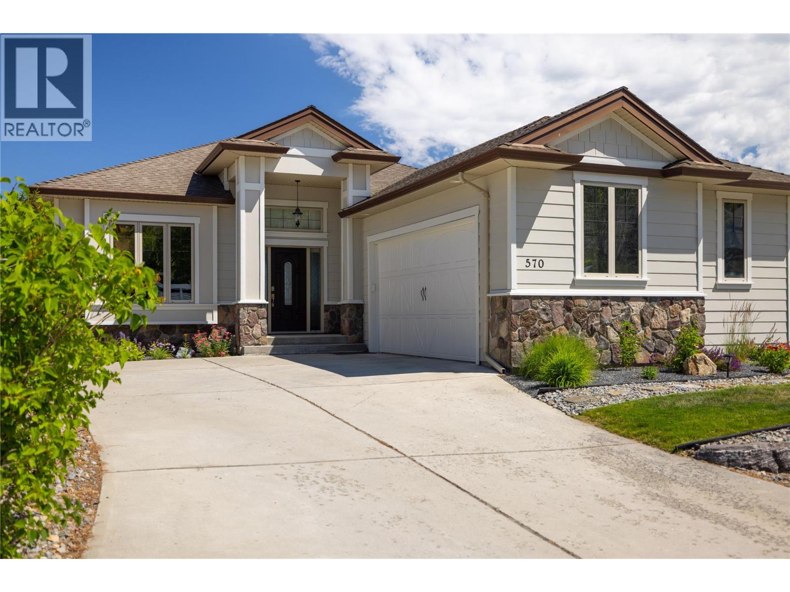  570 Gowen Place, Kelowna