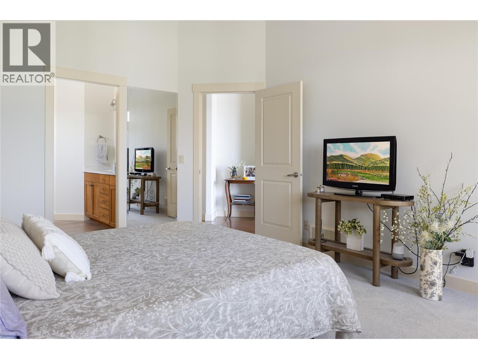  570 Gowen Place, Kelowna
