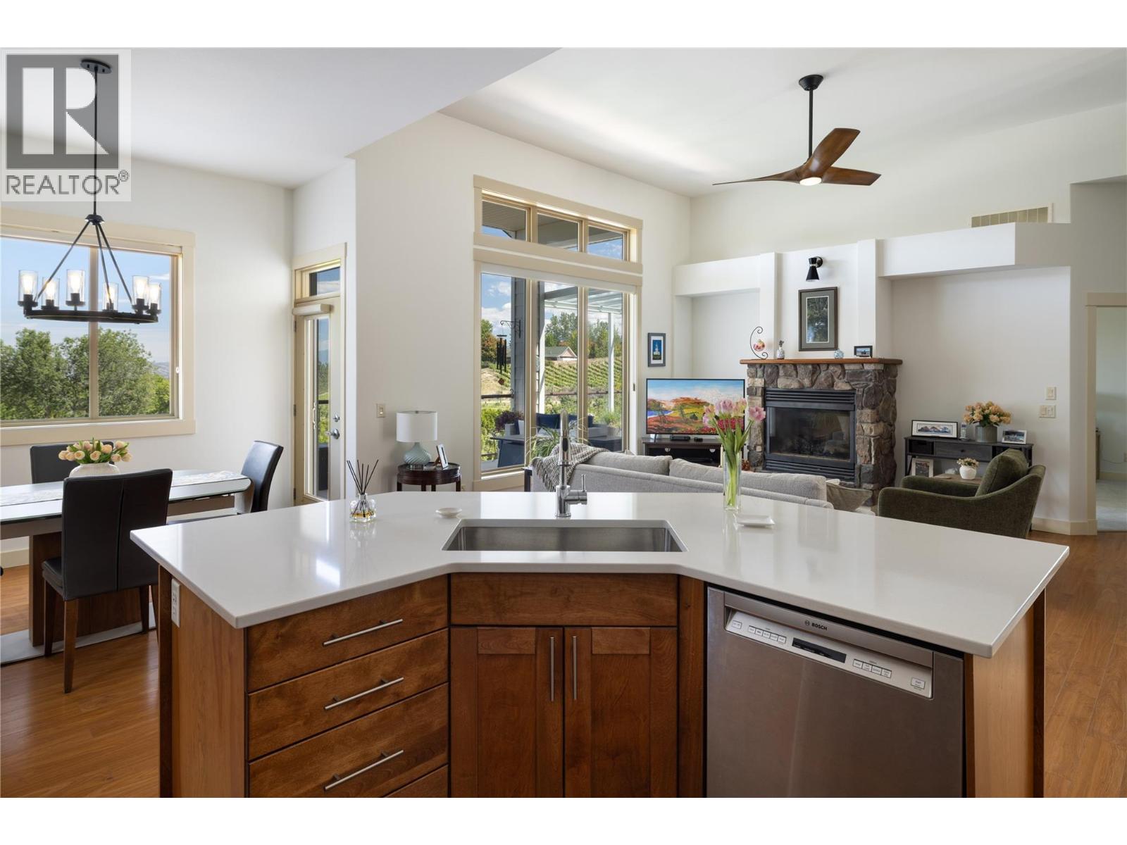  570 Gowen Place, Kelowna
