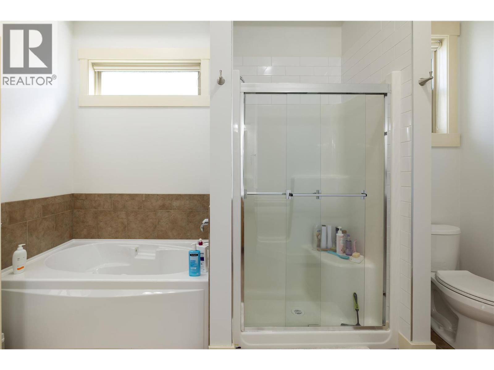  570 Gowen Place, Kelowna