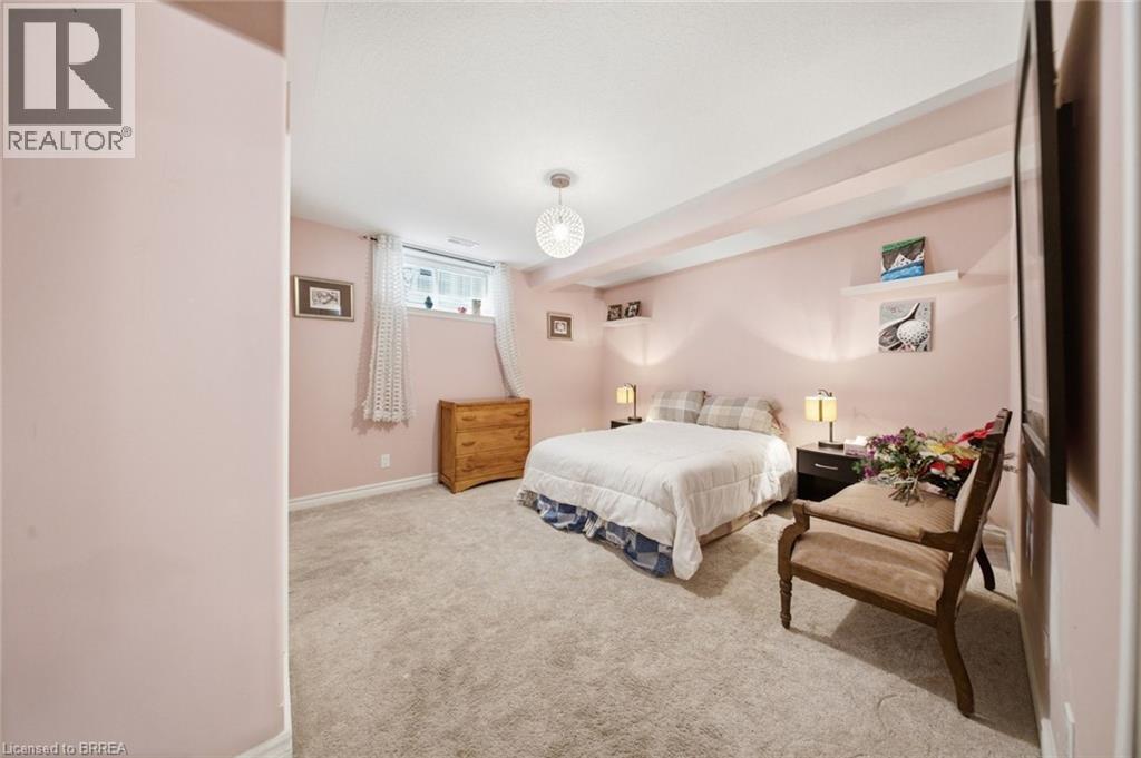 5-bedroom home for sale at 75 DRIFTWOOD Drive, Simcoe ON · photo 36 of 51