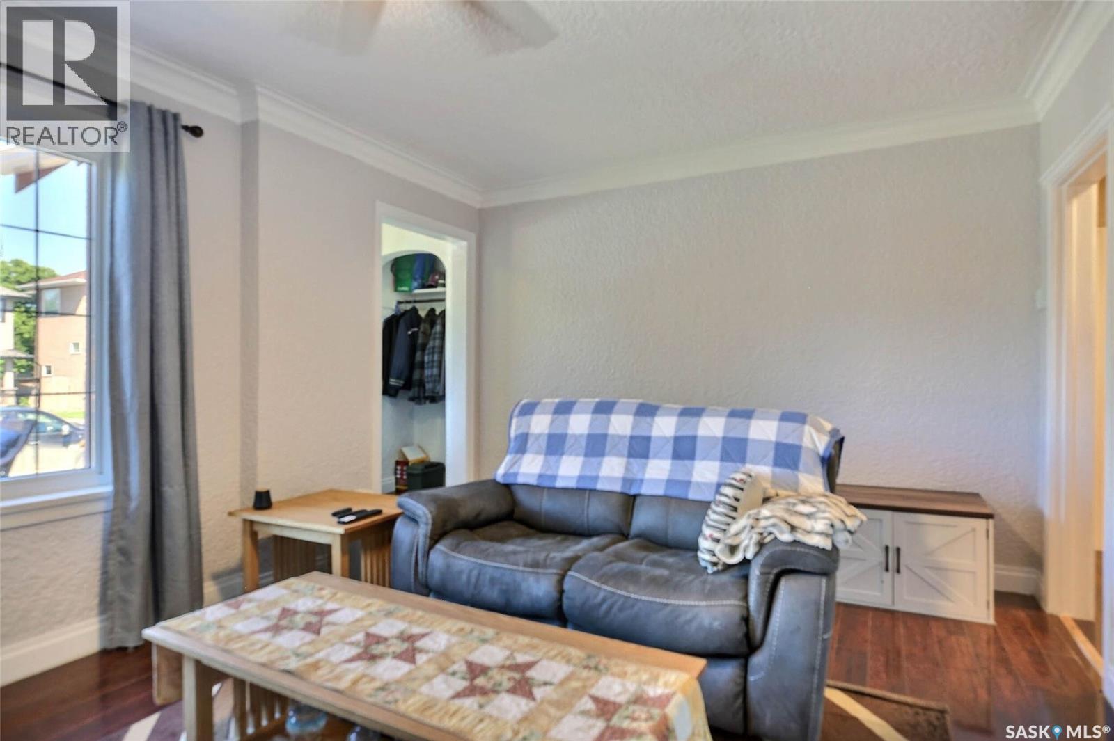 2241 Queen STREET - photo 4