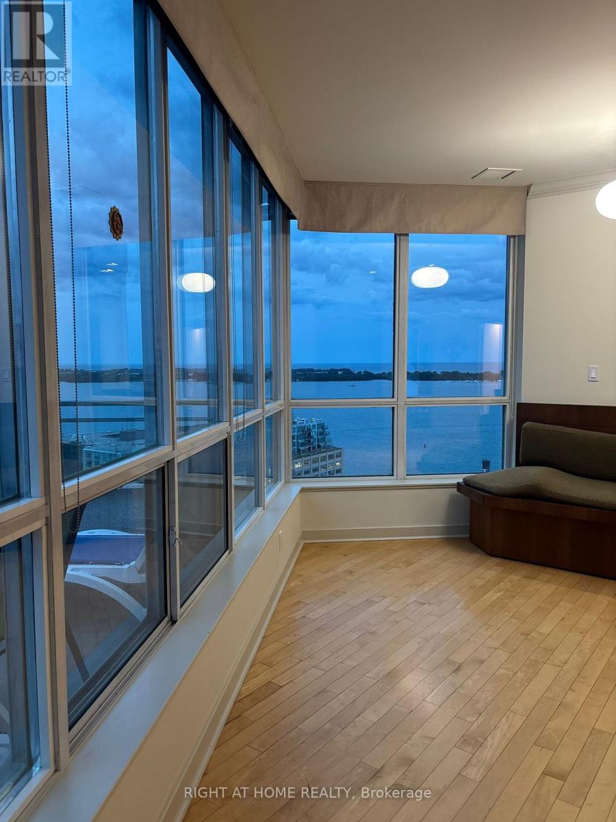 2801 (PH 1) - 228 QUEENS QUAY W - Image 17
