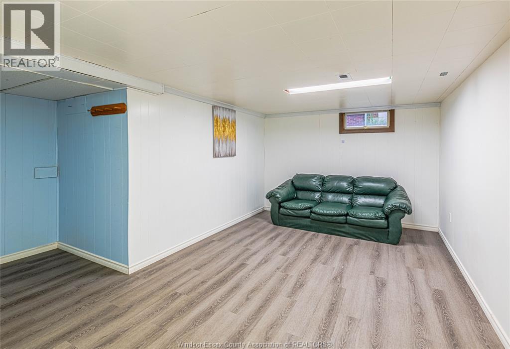 3365 CURRY AVENUE - 30
