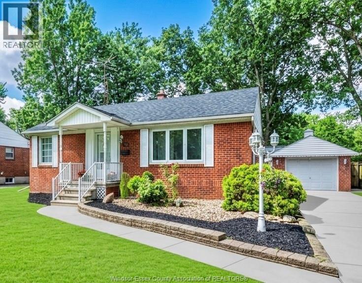 3365 CURRY AVENUE - 1