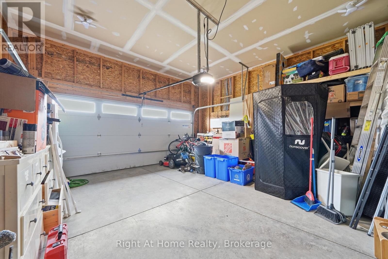 27 REDWOOD DRIVE - 32
