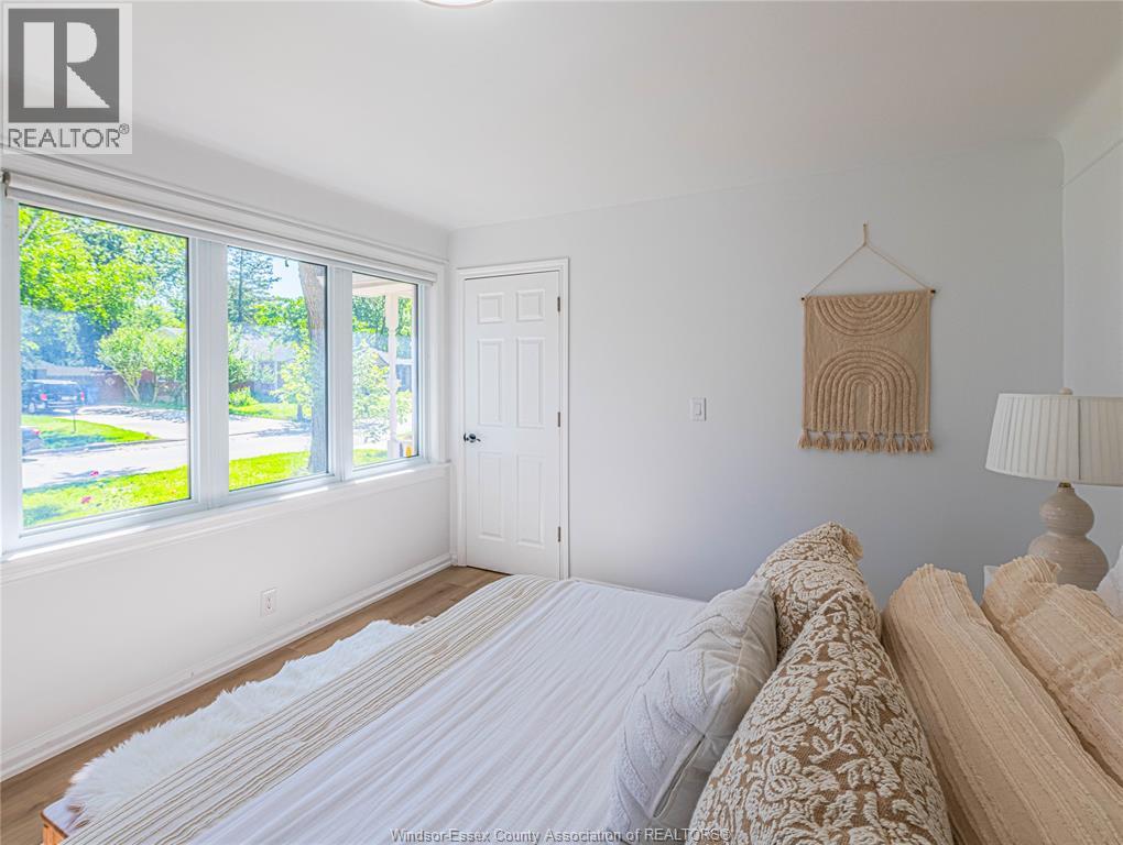3365 CURRY AVENUE - 11