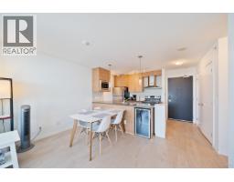 1707 689 Abbott Street, Vancouver, BC V6B0J2 Photo 9