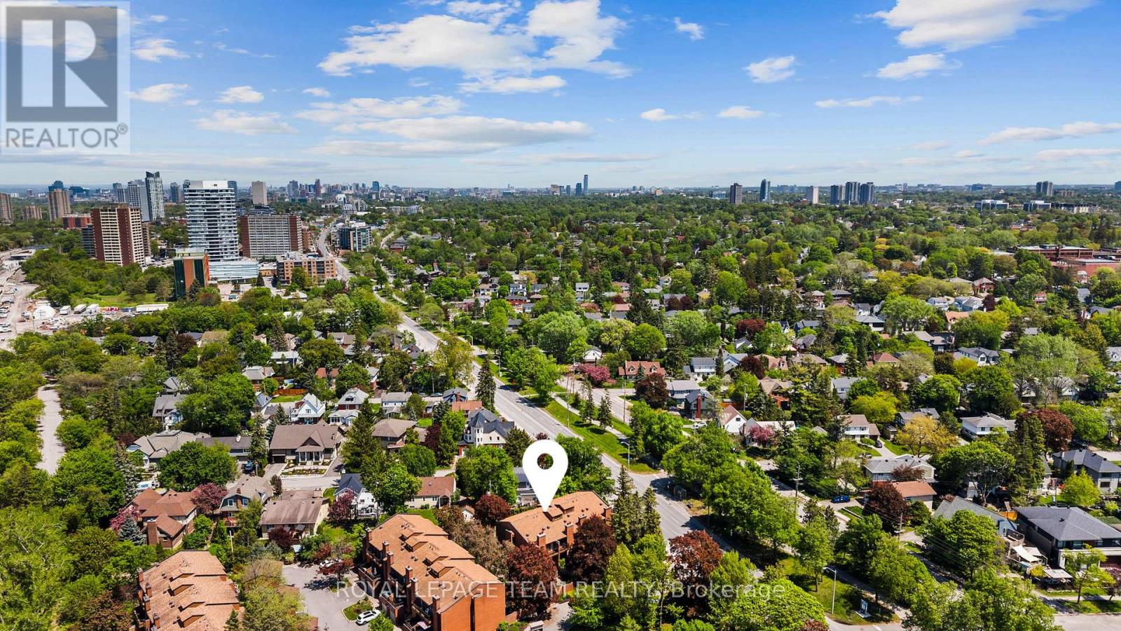 #6 625 RICHMOND ROAD - 32