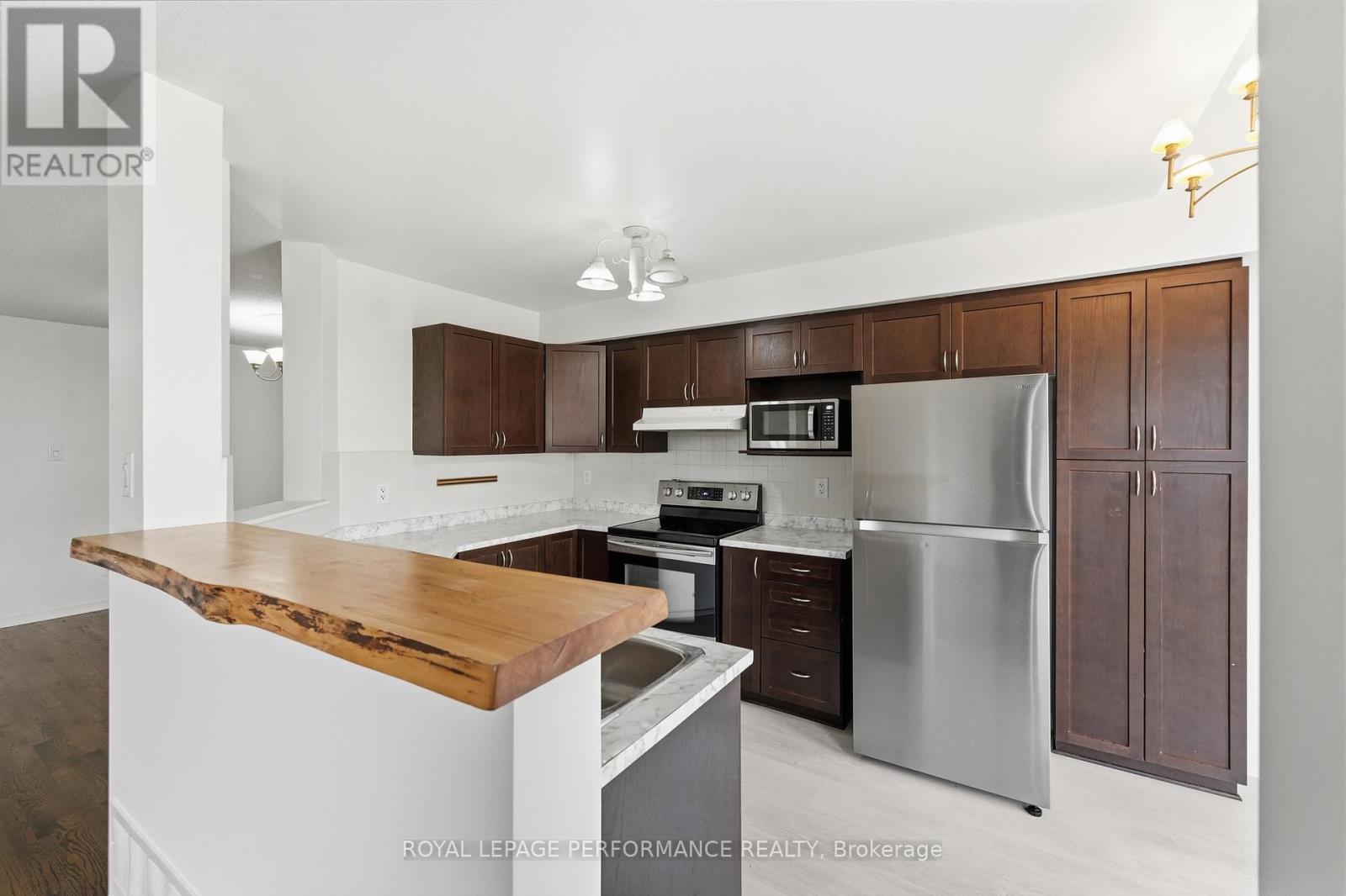 277 ROLLING MEADOW CRESCENT - 11