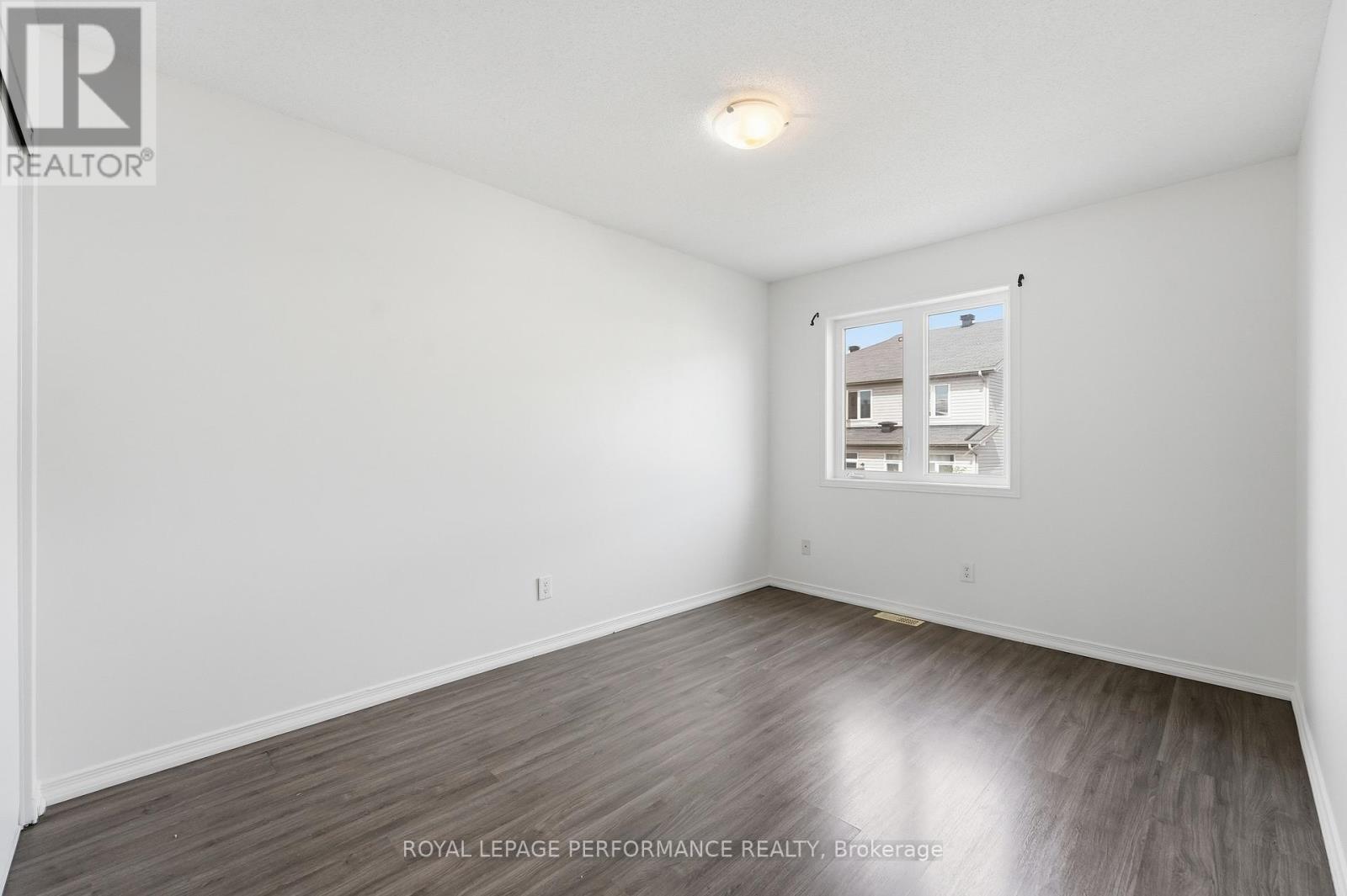 277 ROLLING MEADOW CRESCENT - 24