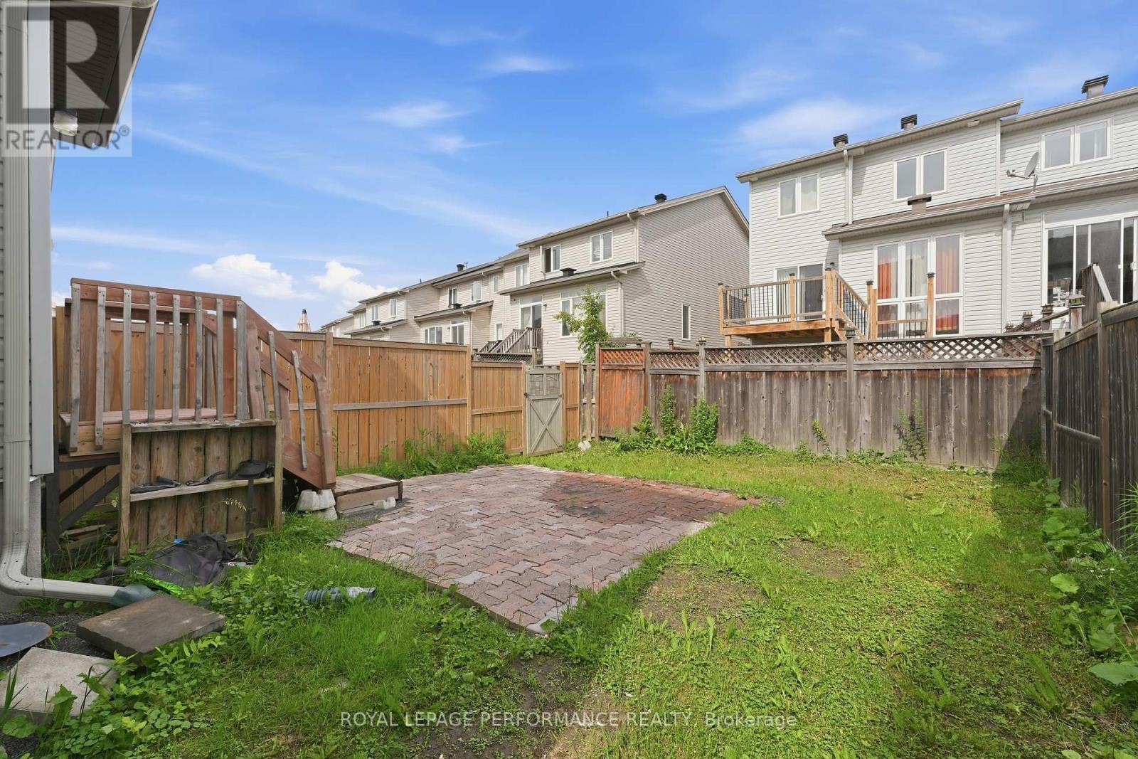 277 ROLLING MEADOW CRESCENT - 31