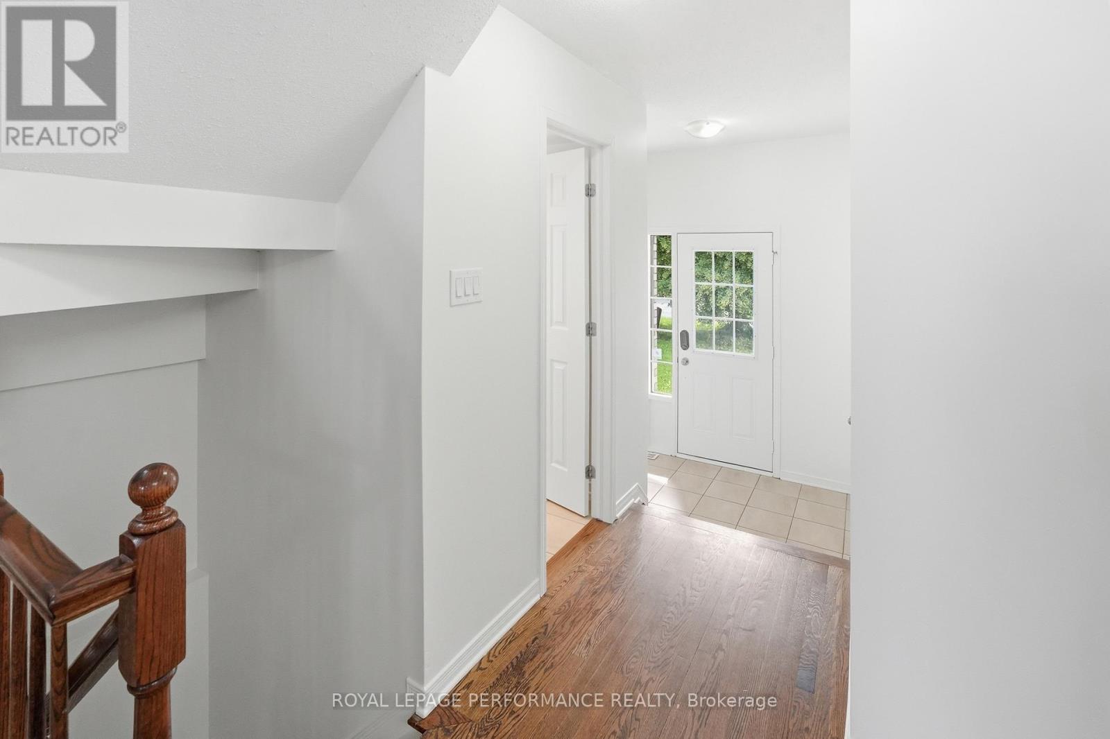 277 ROLLING MEADOW CRESCENT - 4