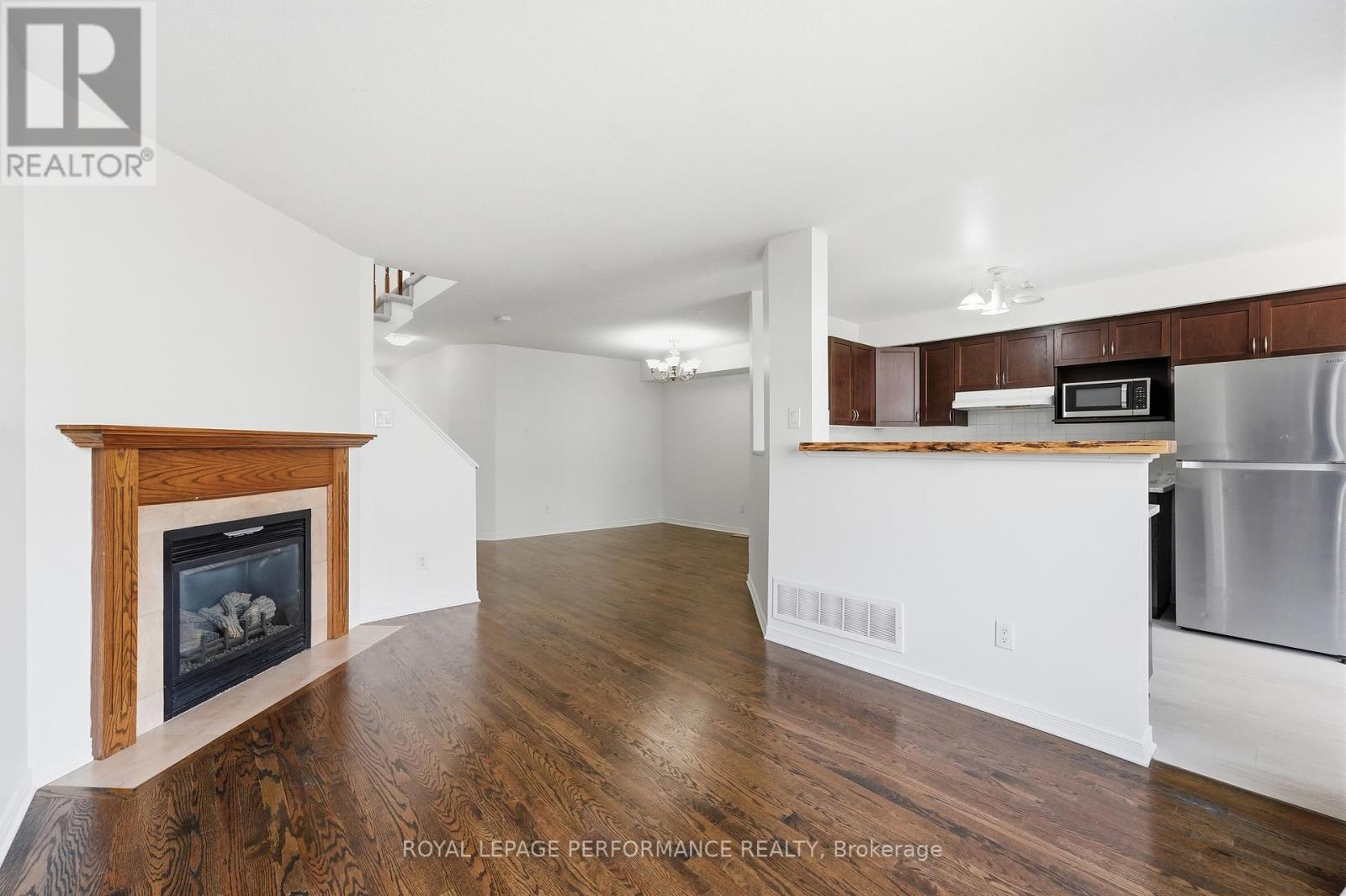 277 ROLLING MEADOW CRESCENT - 8