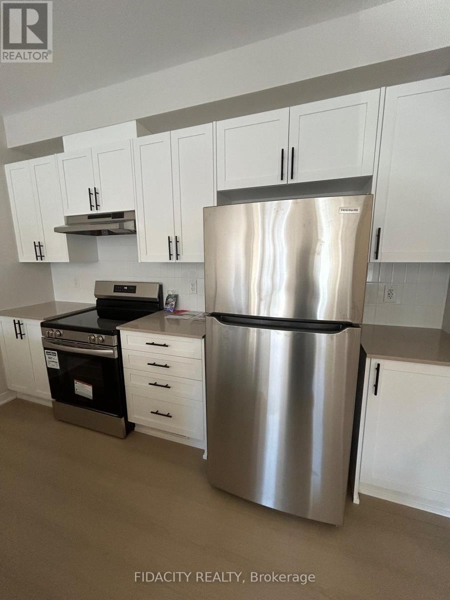 205 BEEBALM CRESCENT - 12