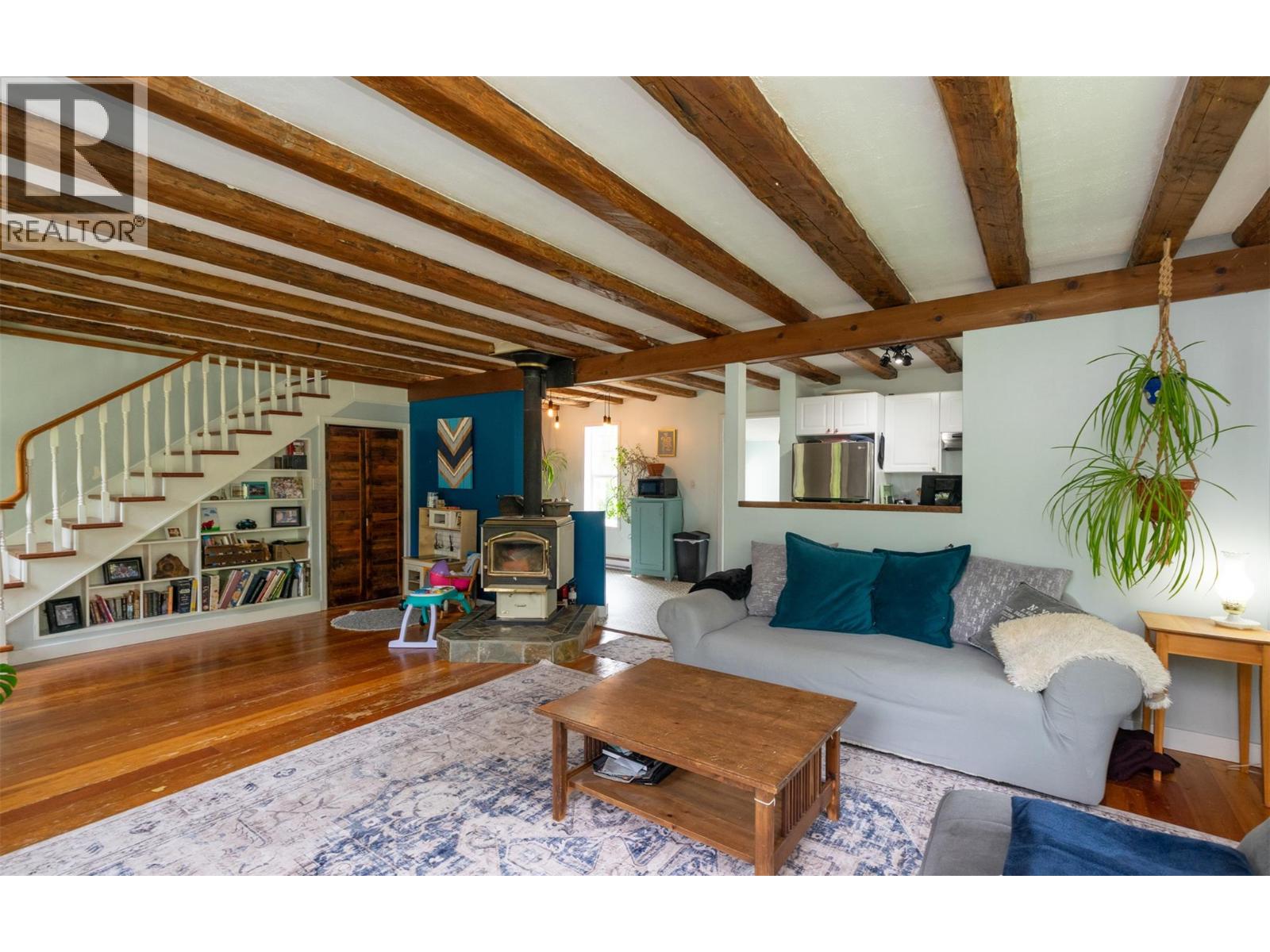 2904 Enderby Mabel Lake Road - 13