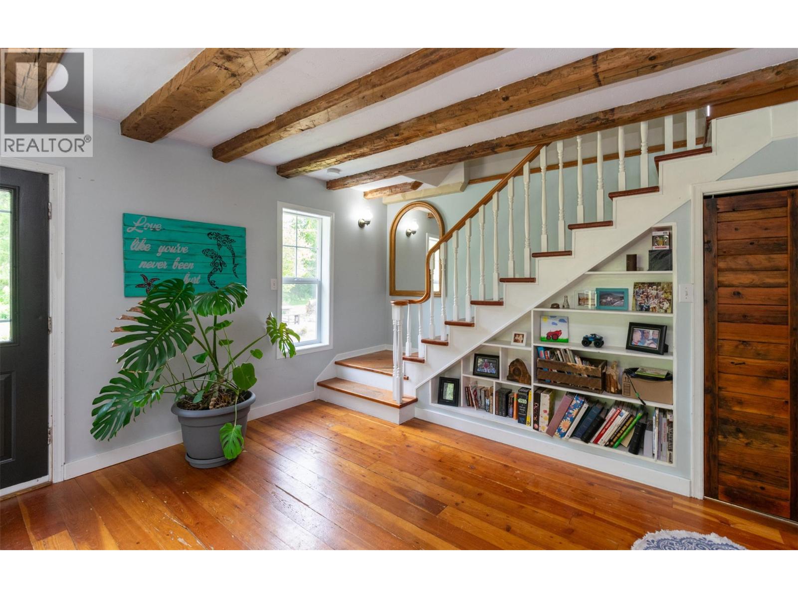 2904 Enderby Mabel Lake Road - 17