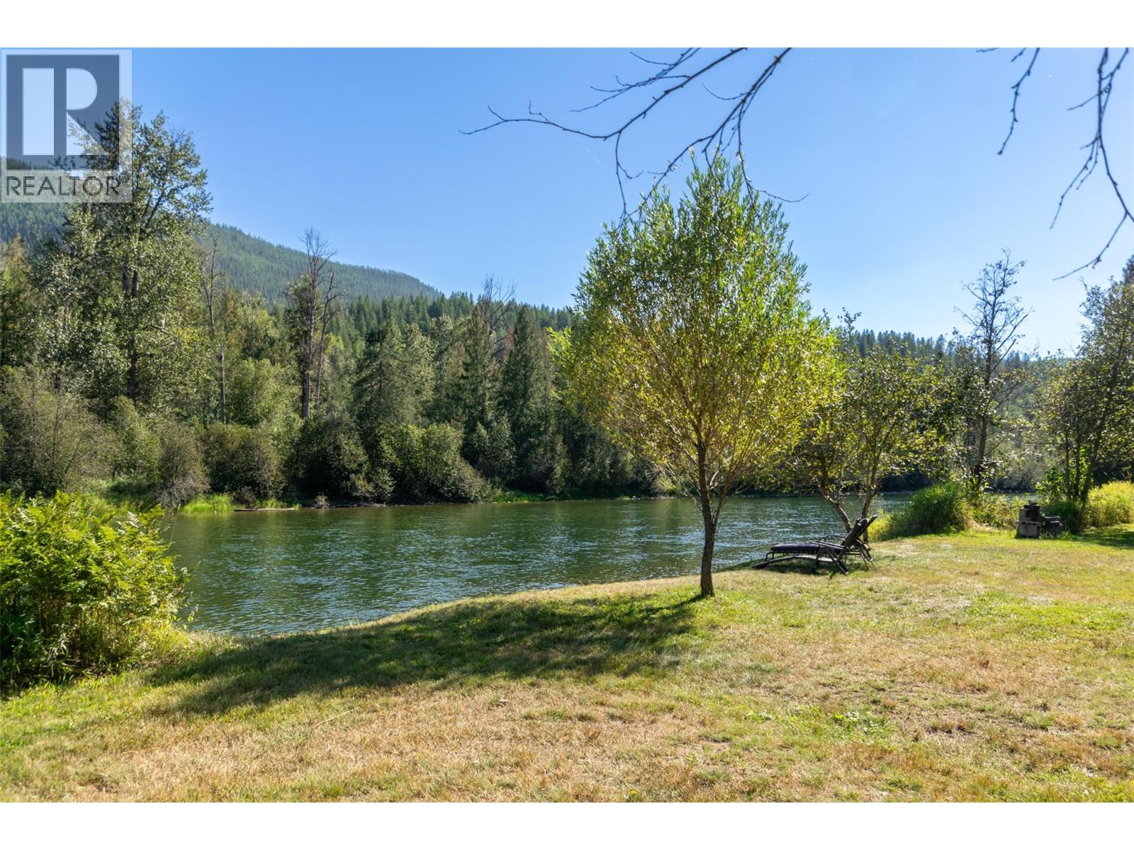 2904 Enderby Mabel Lake Road - 8