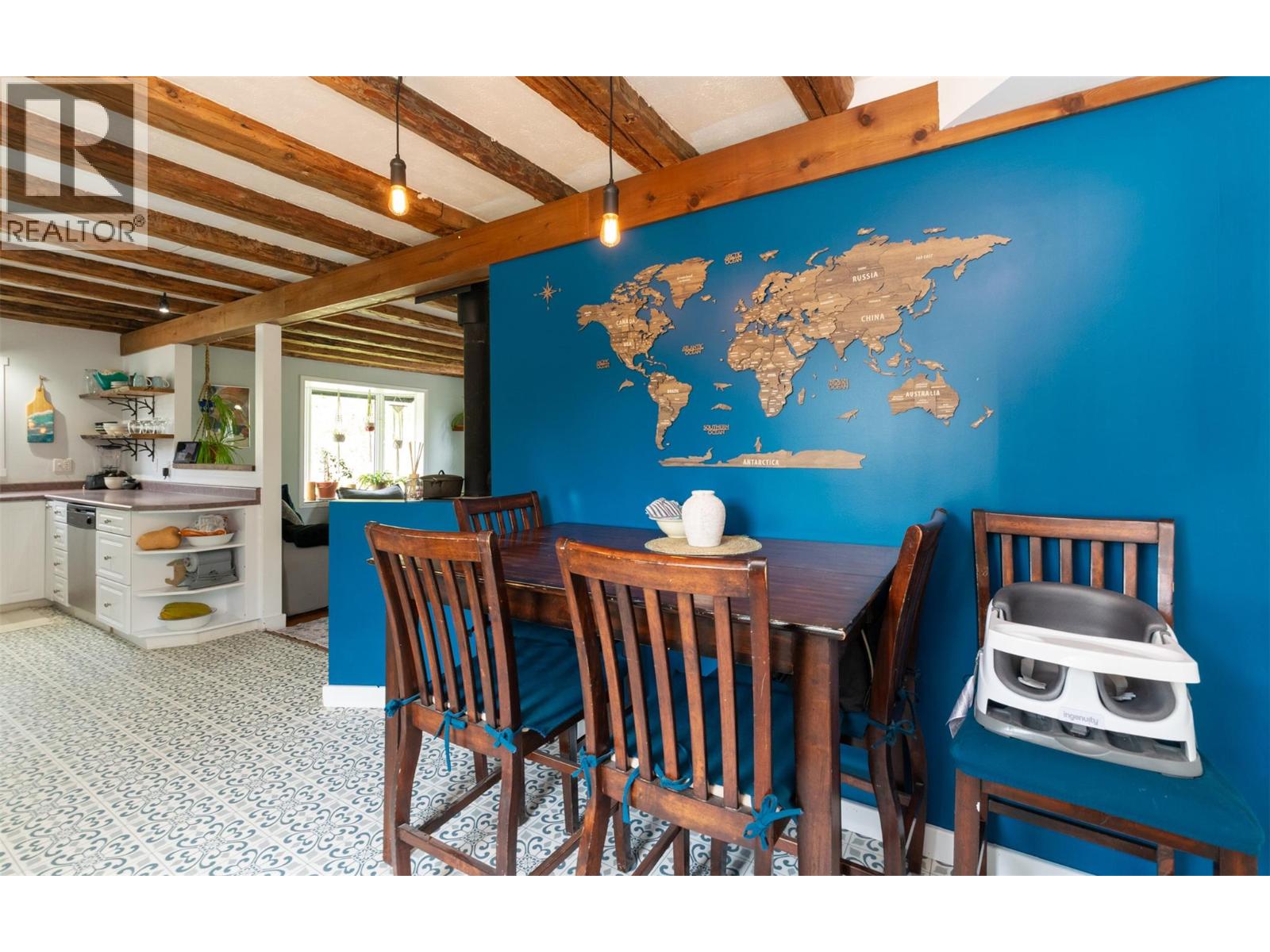 2904 Enderby Mabel Lake Road - 26