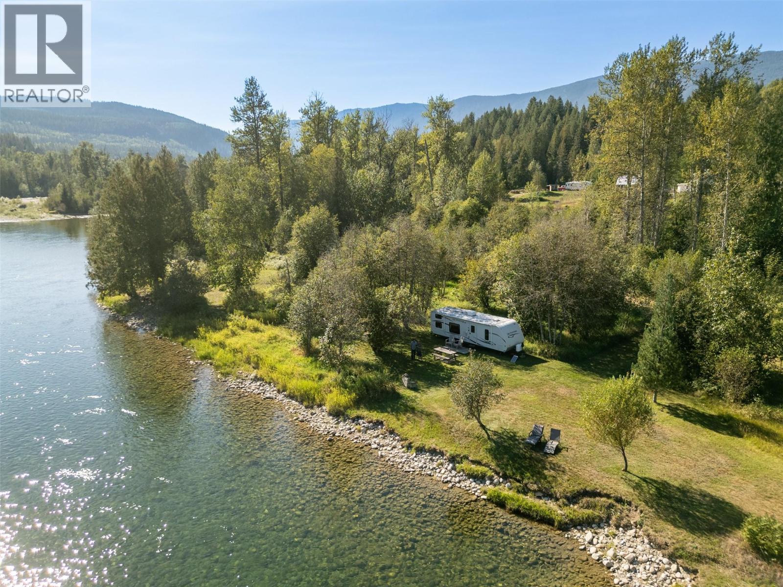 2904 Enderby Mabel Lake Road - 10