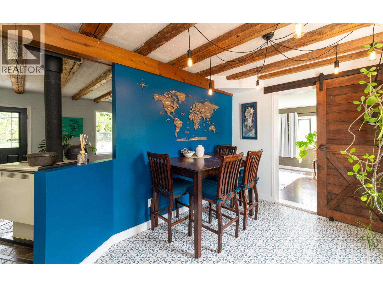 2904 Enderby Mabel Lake Road - 25