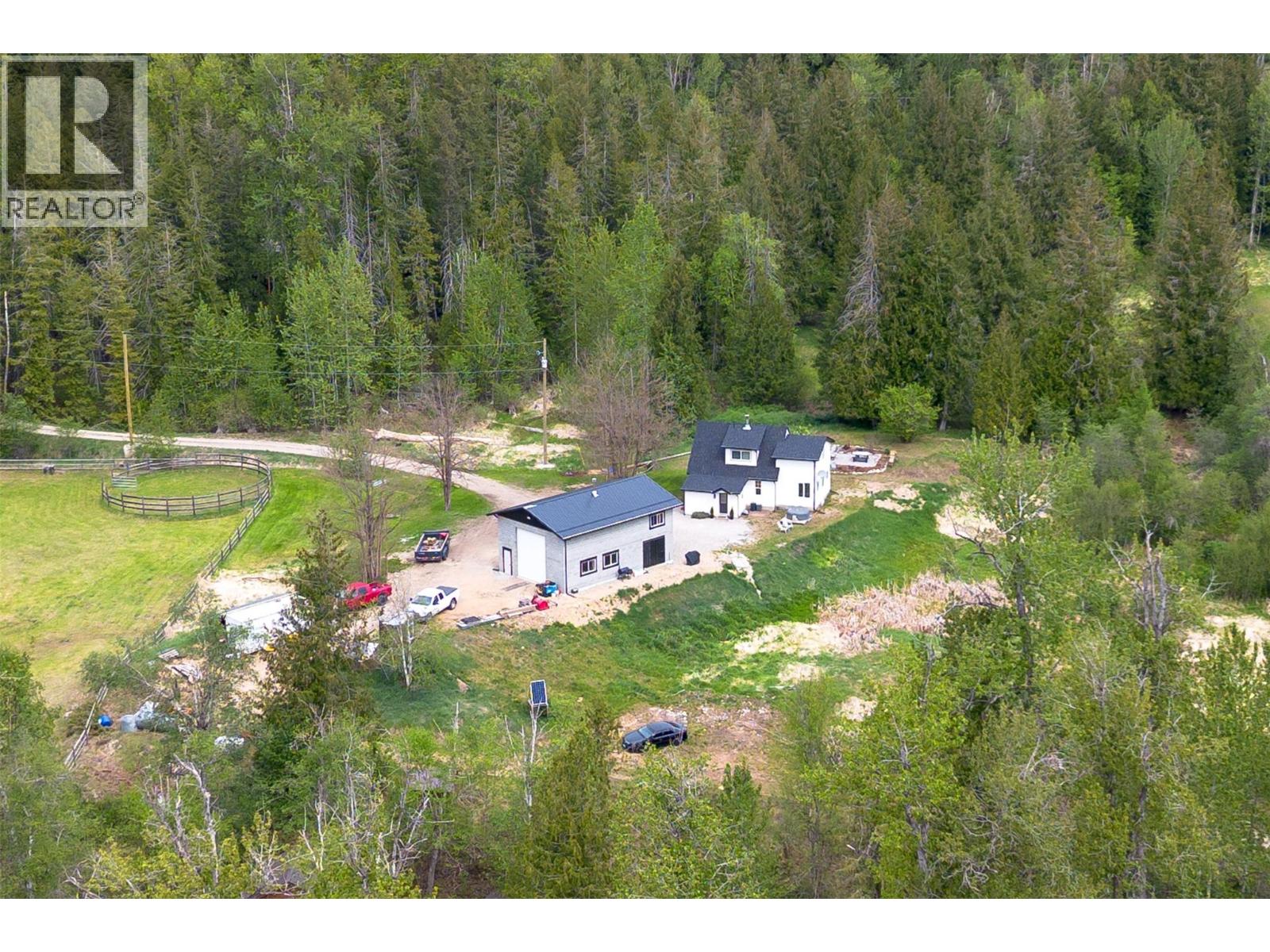 2904 Enderby Mabel Lake Road - 69
