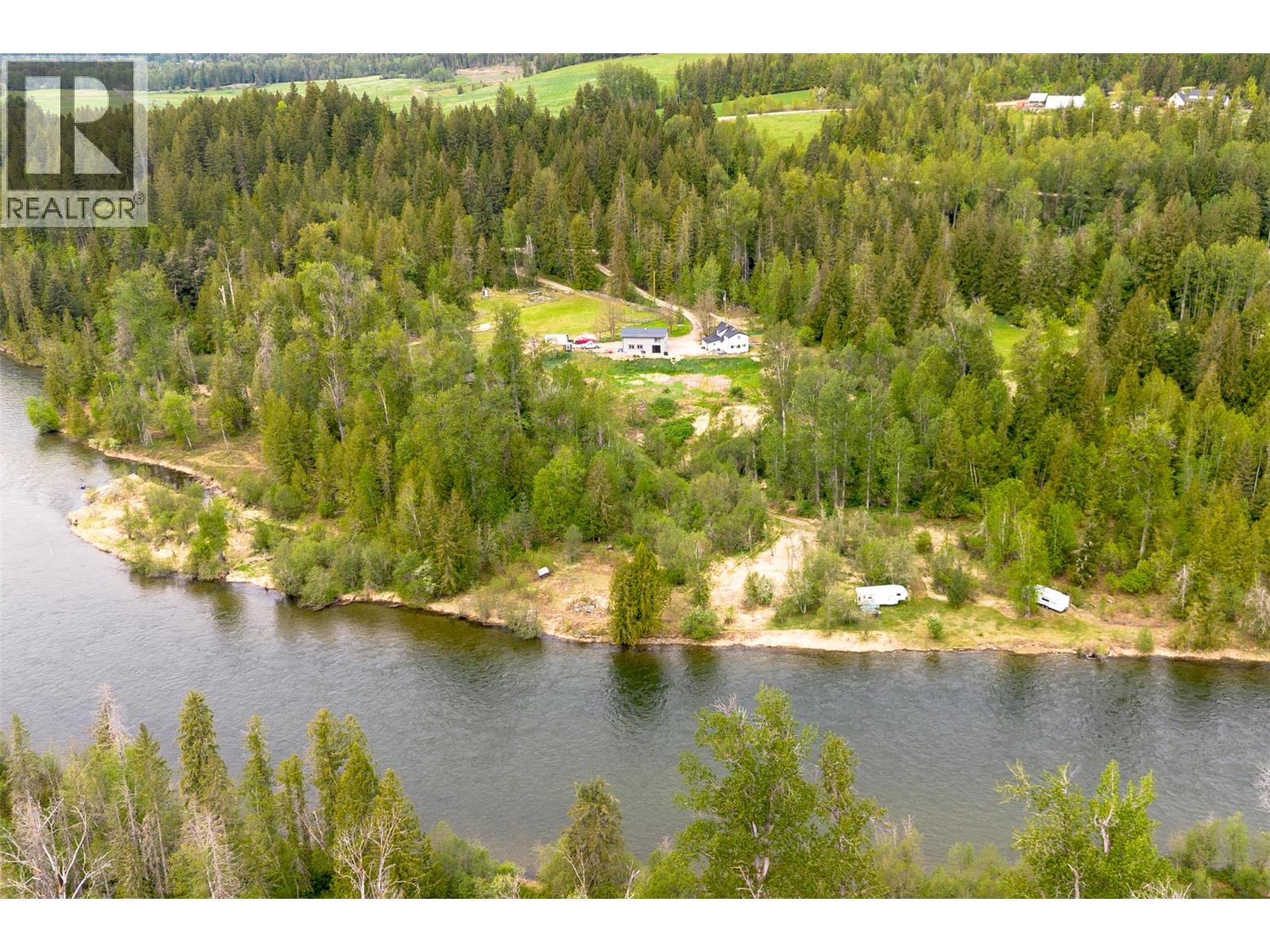 2904 Enderby Mabel Lake Road - 66