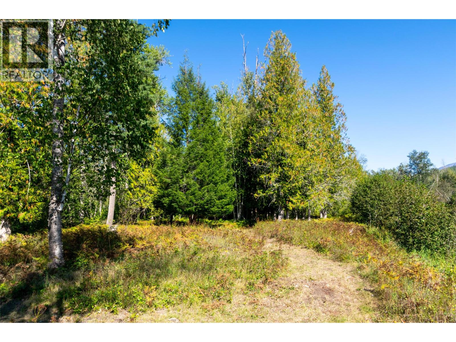 2904 Enderby Mabel Lake Road - 85
