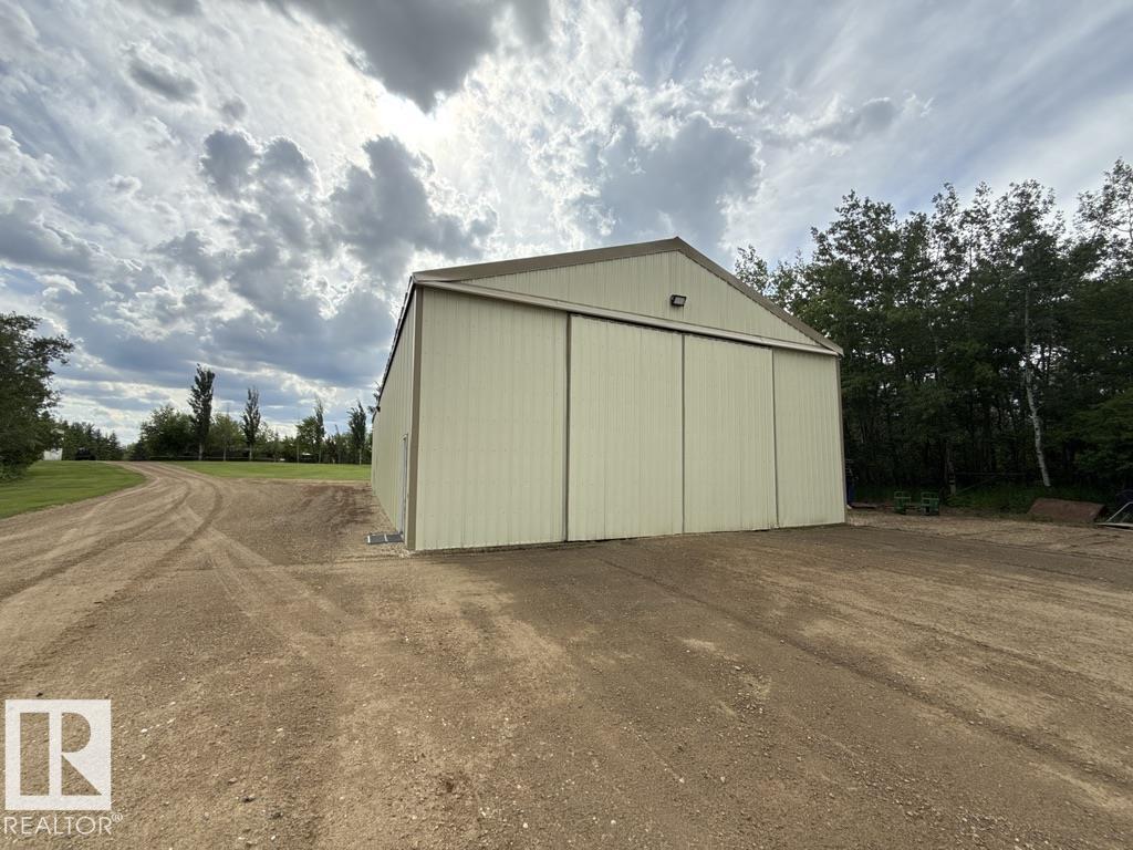 56407 RGE ROAD 240 - 36