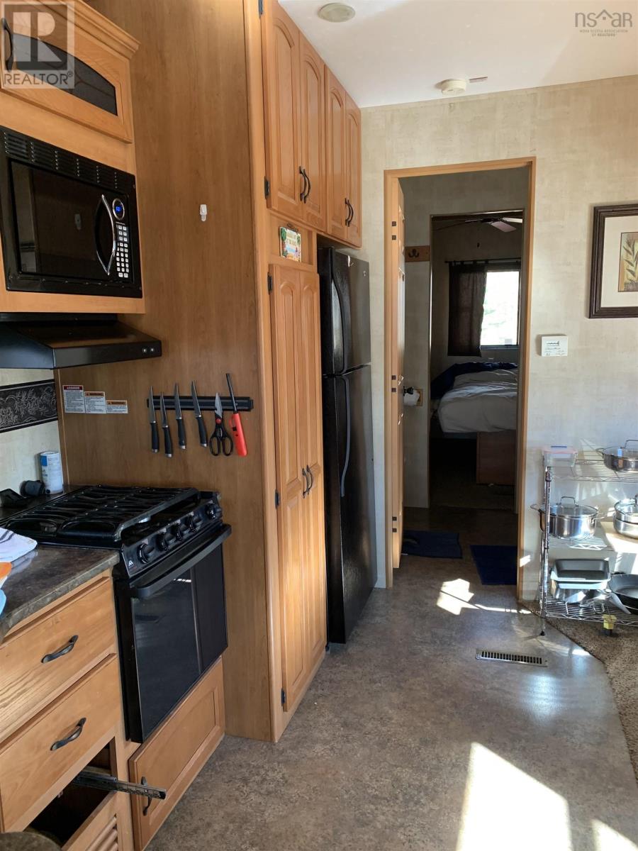 921 Purdy Road - 10